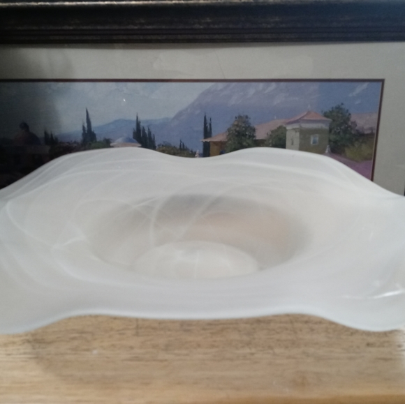 ๐ป๐๐HOMEGAARD HAND BLOWN๐ซ๐FREELY EXECUTED SCALLOPED DESIGN BOWL,CENTERPIECE. - Picture 5 of 16